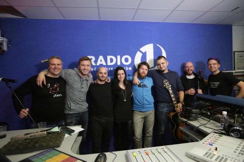 Happy Ol' McWeasel na Radiu 1