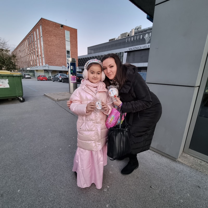 Delimo krofe po Velenju!